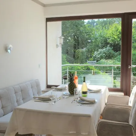 Summerset 1 Lägenhet Rosengarten (Lower-Saxony)